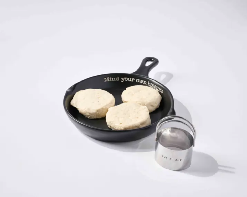 Screenshot2022-10-18at12-29-40BiscuitSkilletSetMudPie.png Biscuit Skillet Set - Image 5