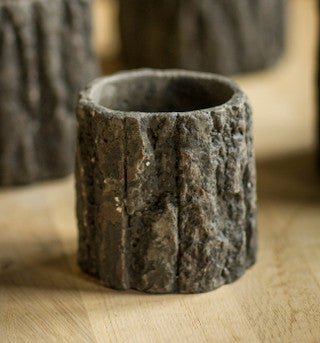 aadc7a0576770f215e36d0a4b866a49e2c70f2d5c7730fc23b3e34e51ceb8628.jpg Vagabond Vintage Round Shaped Concrete Pot with Bark Like Detailing - Image 4