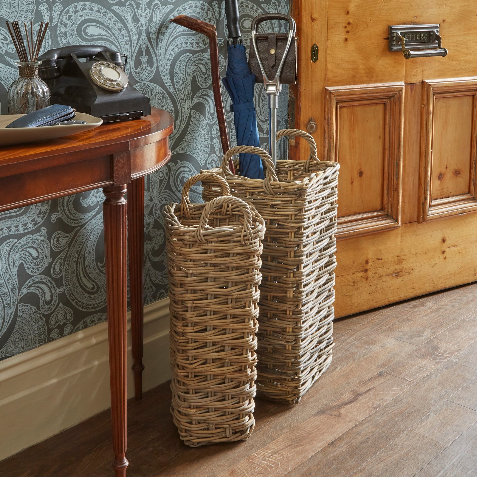 pic_9896_3_6231aa52b7f26.jpg Buff Rattan Umbrella Stand Small - Image 3